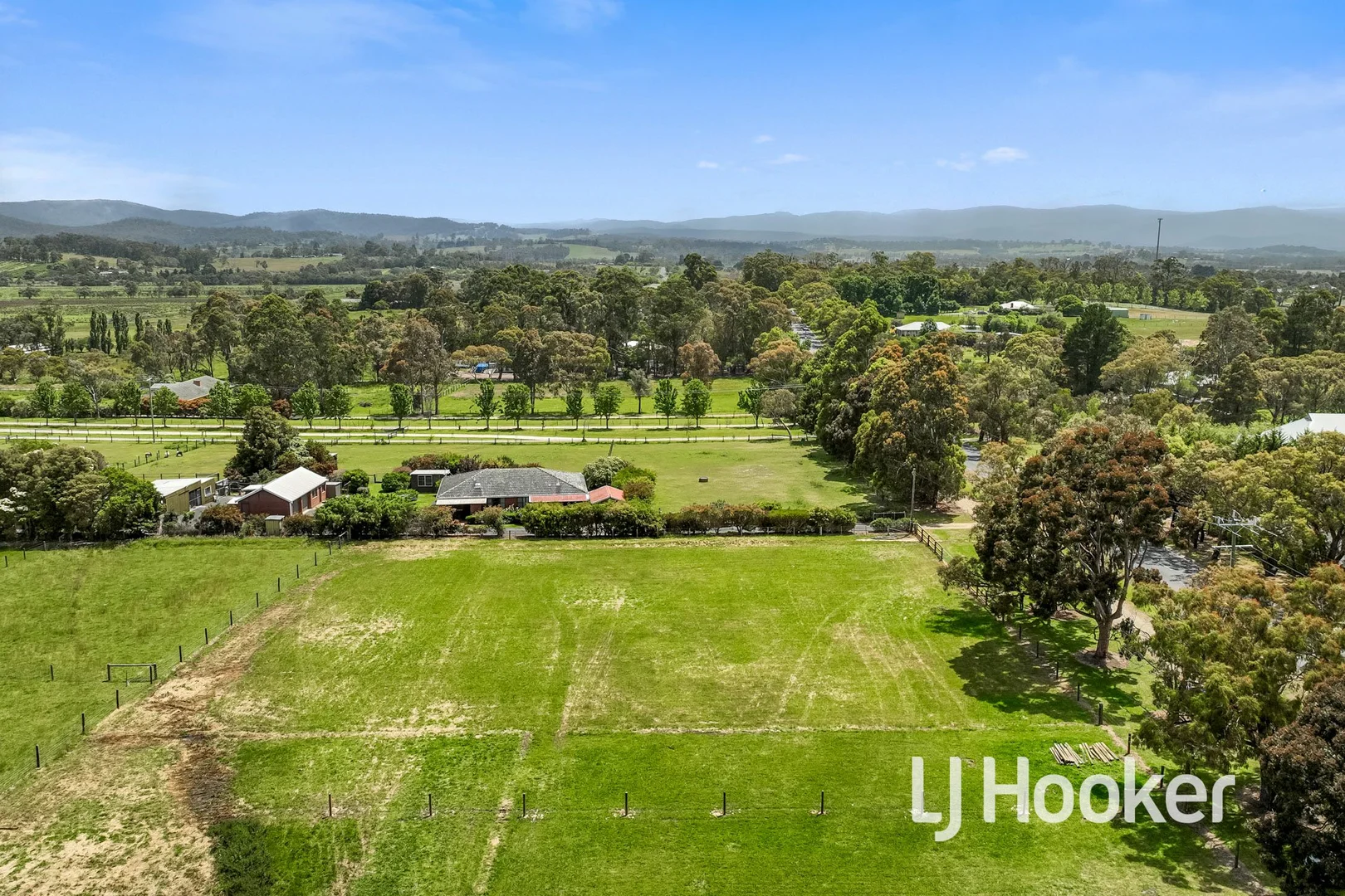 Additional image 5 of 2/31 Wattletree Road, Bunyip VIC 3815