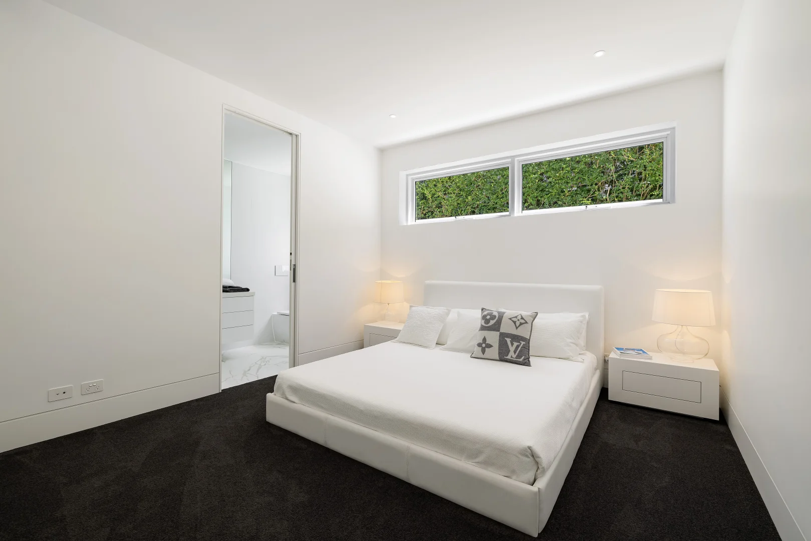 Additional image 25 of 46 Woodroffe Avenue, Main Beach QLD 4217