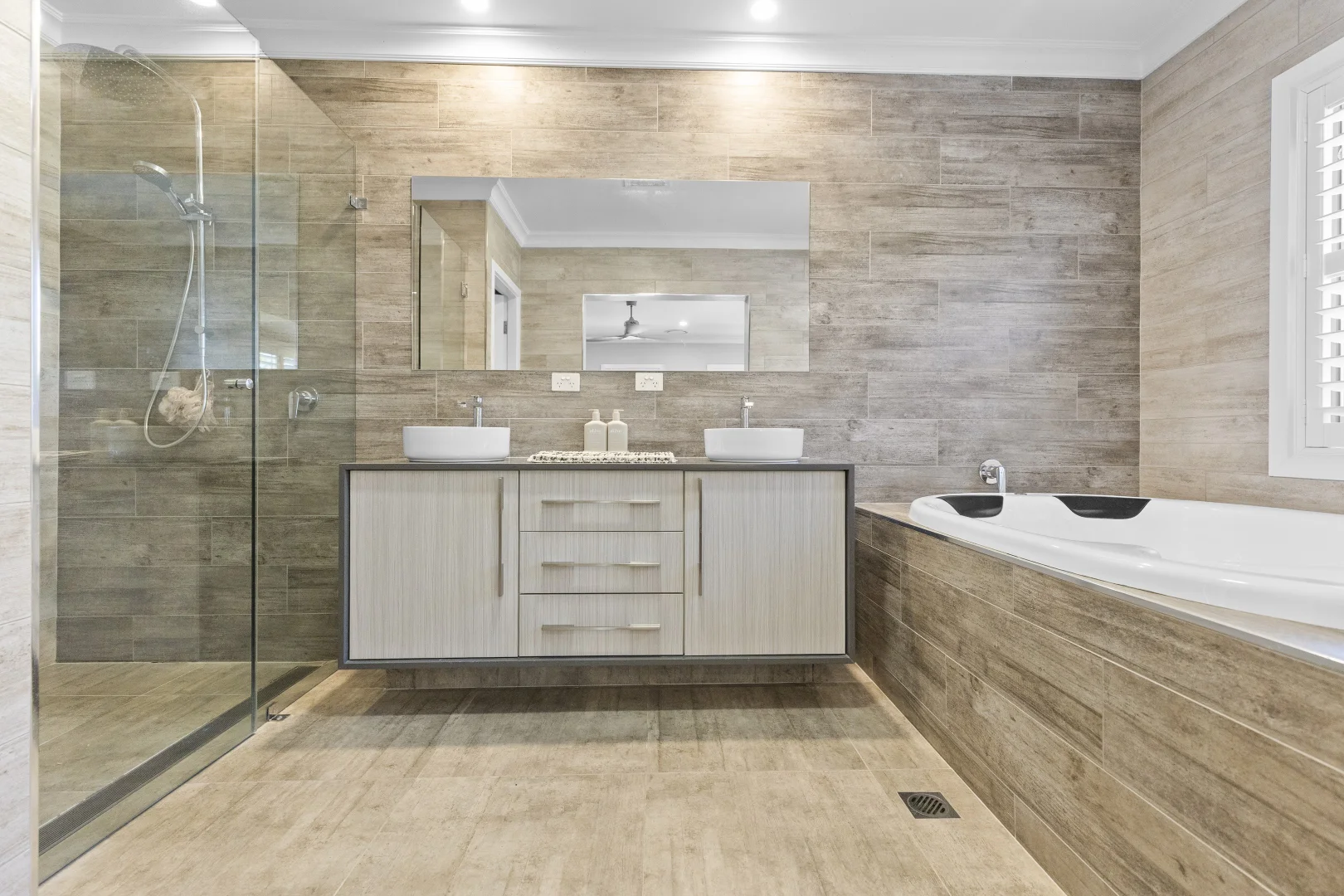 Additional image 16 of 30 Redbank Road, Lake Albert NSW 2650