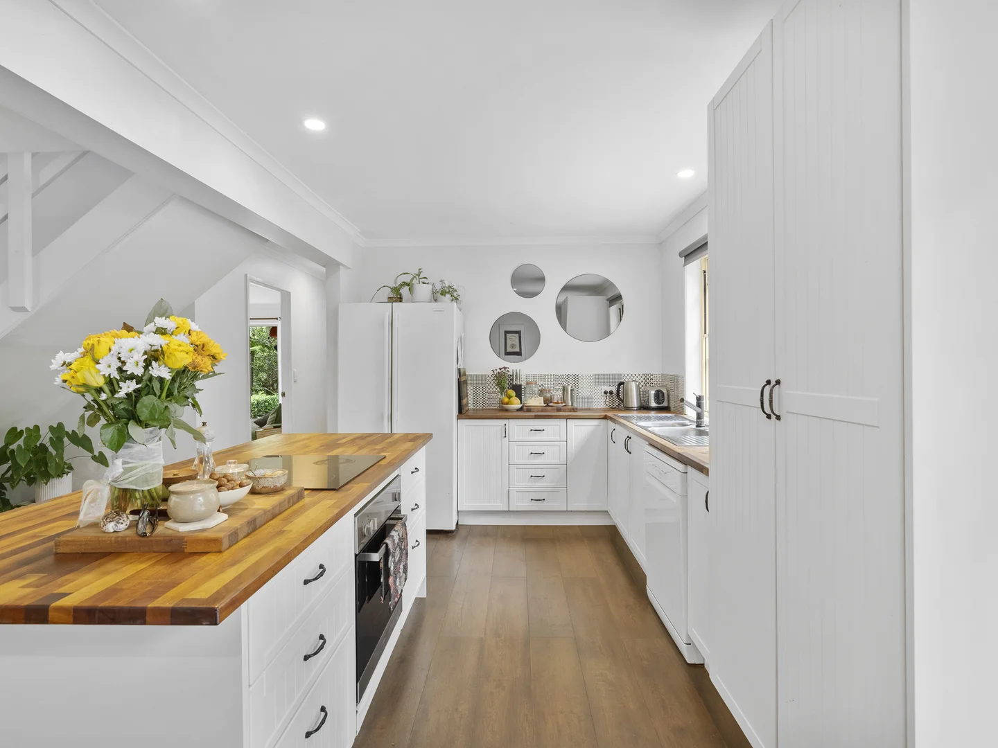 5 Coorabin Court, Tallebudgera QLD 4228