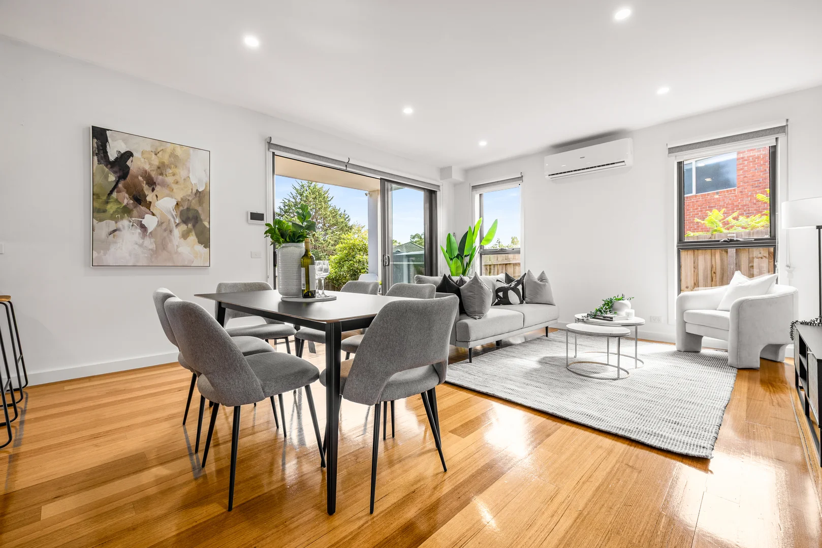 Additional image 6 of 2/2 Yangoora Court, Mount Waverley VIC 3149