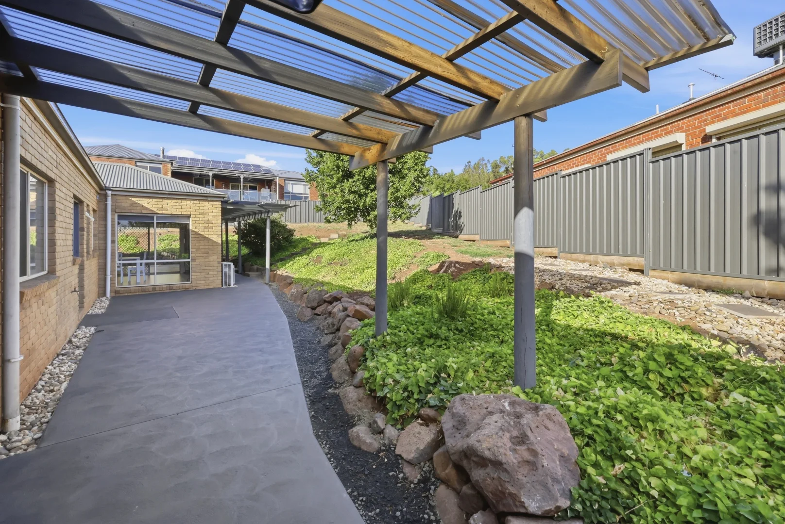 Additional image 25 of 1 Larissa Close, Romsey VIC 3434