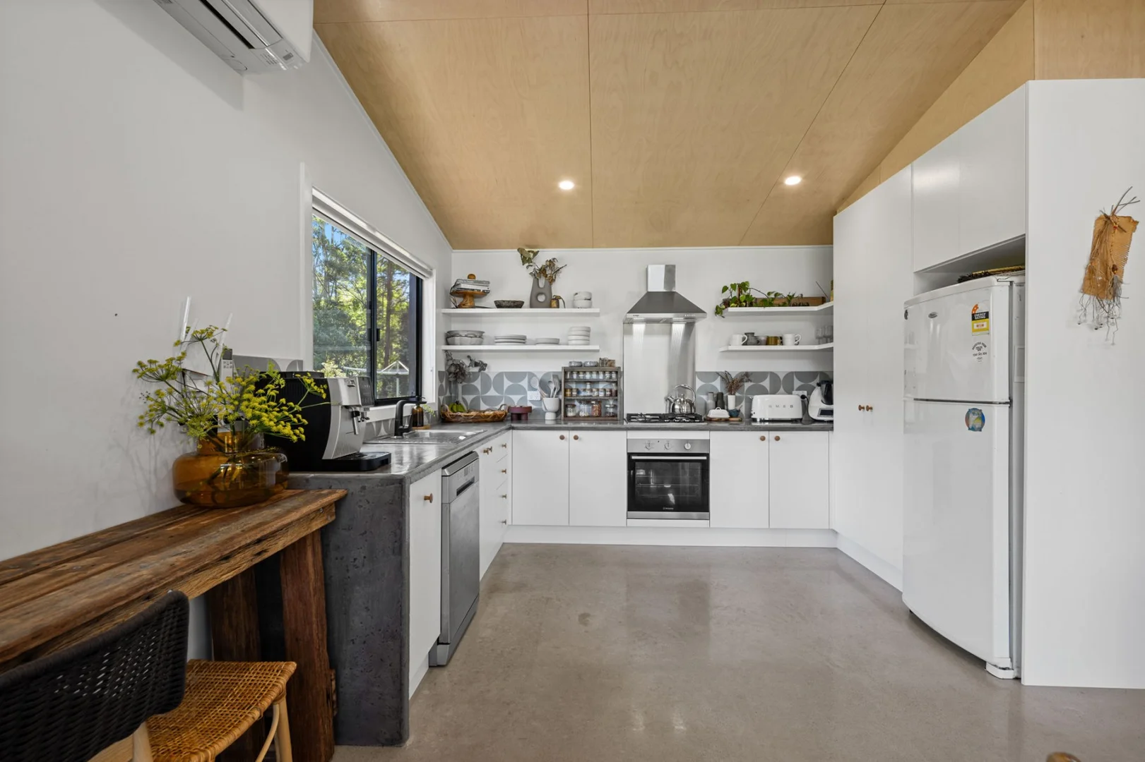 Additional image 25 of 83 Kinki Spur Road, Yarrahapinni NSW 2441