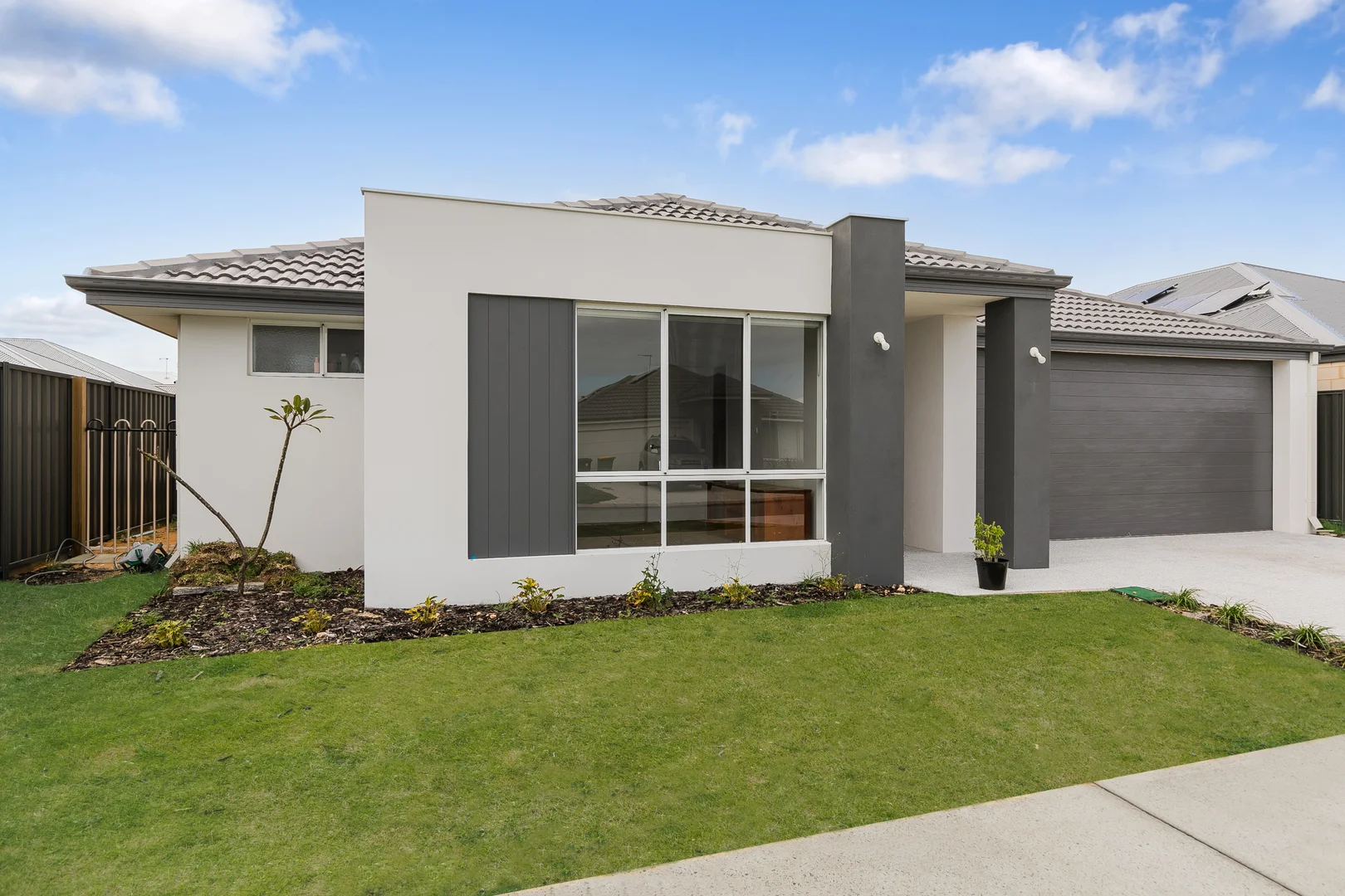 Additional image 3 of 8 Nirvana Road, Lakelands WA 6180