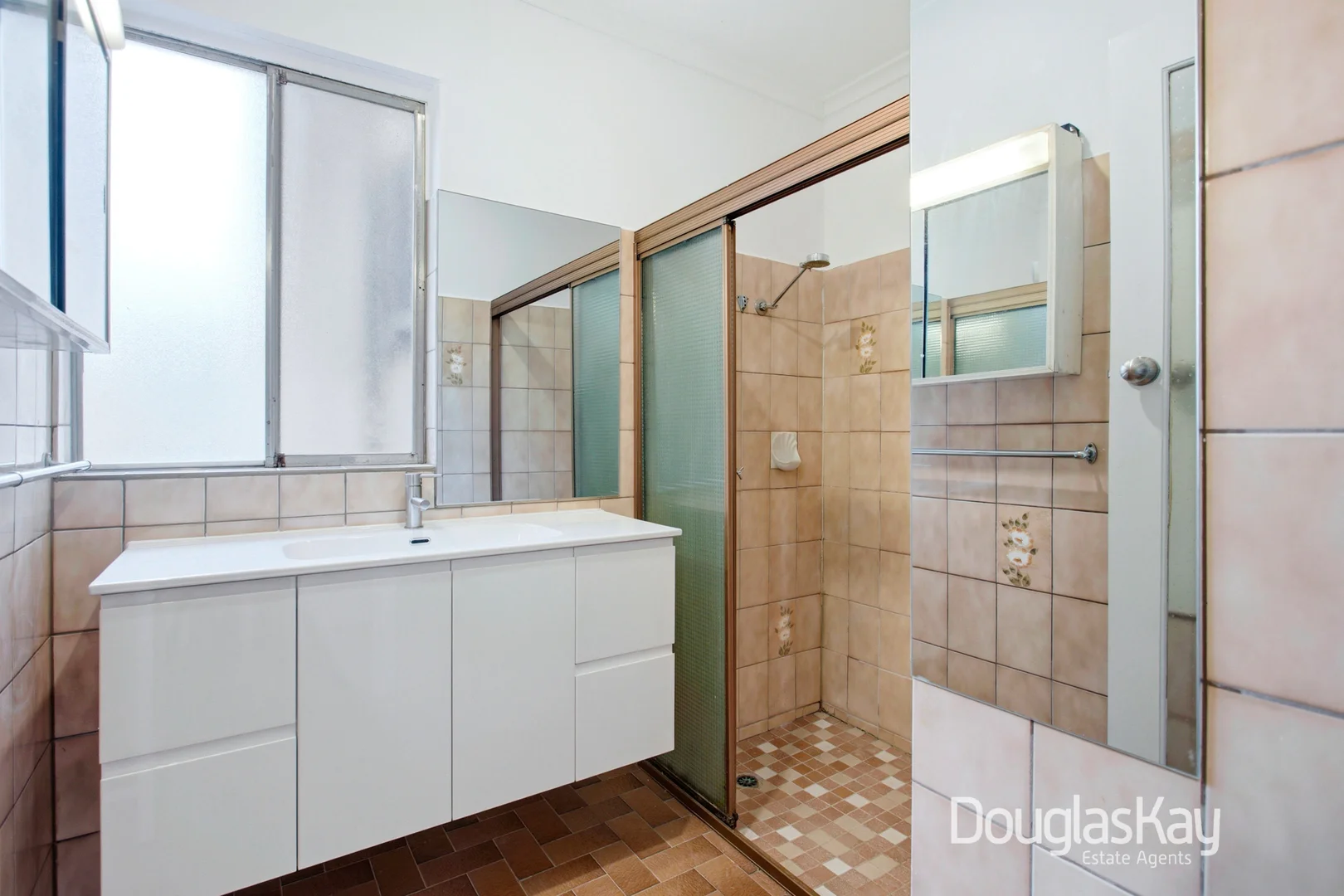 Additional image 8 of 1-5/35 Sun Crescent, Sunshine VIC 3020