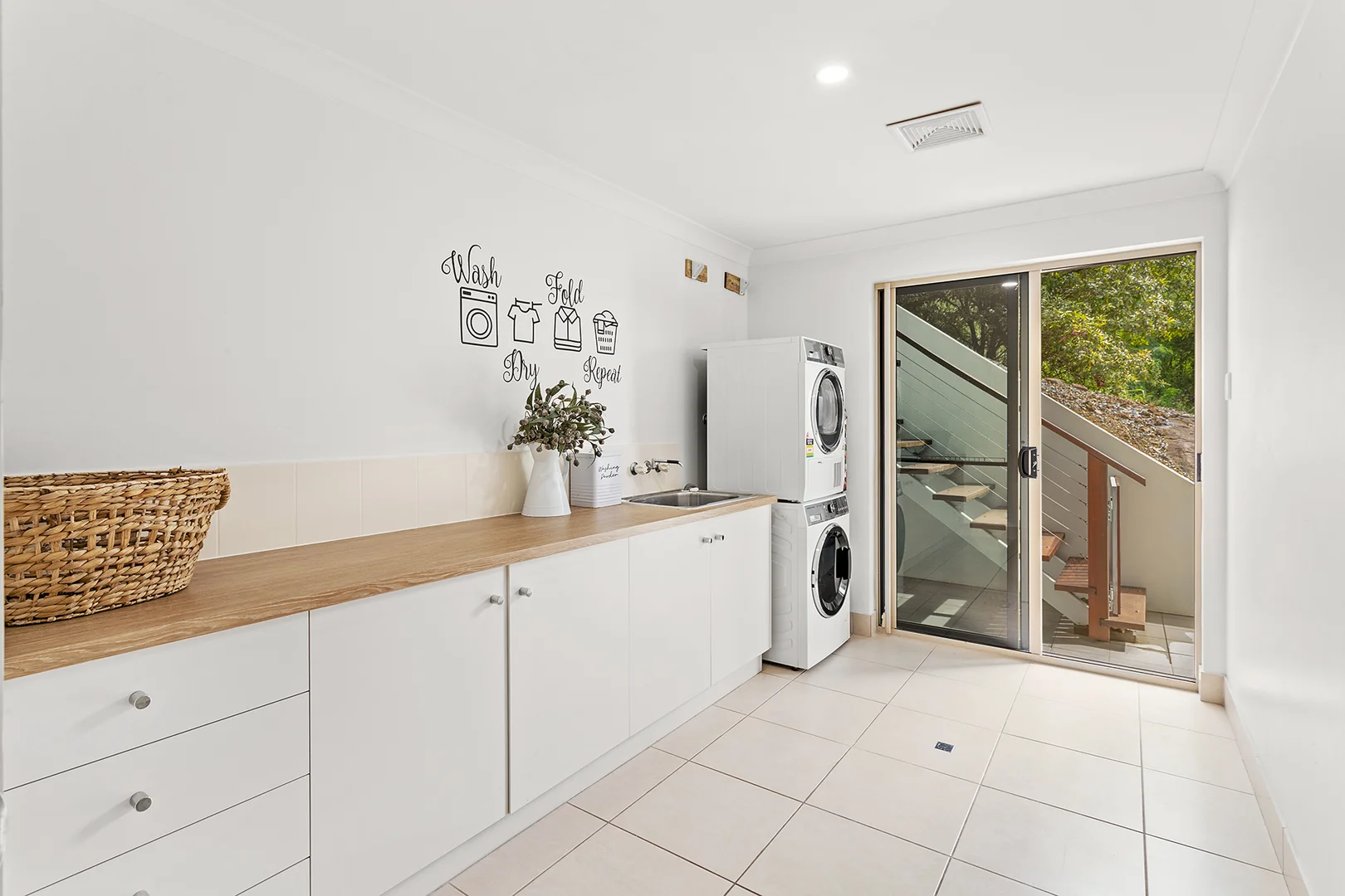 Additional image 22 of 46 Pepperberry Lane, Cannon Valley QLD 4800