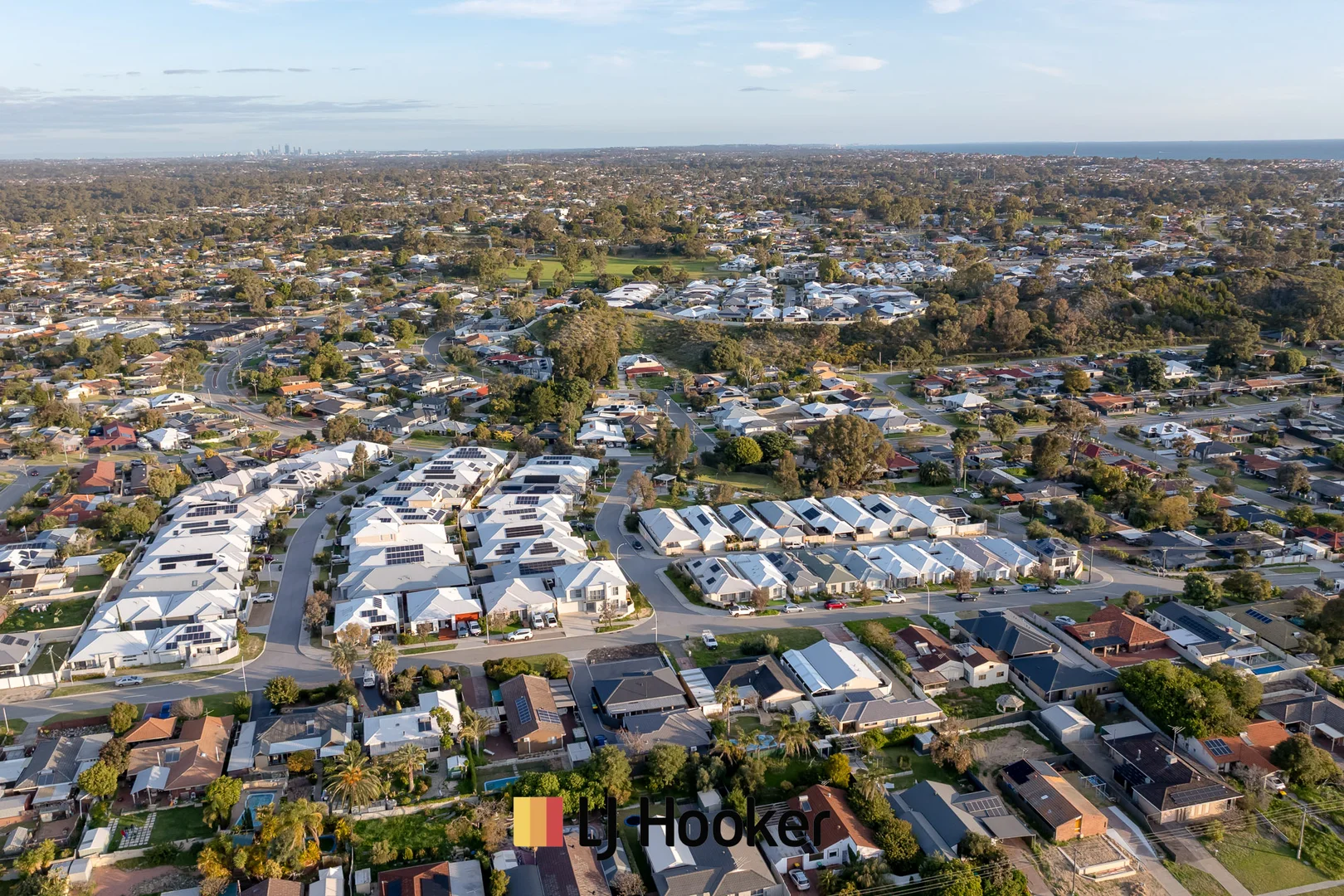 Additional image 30 of 41A Currajong Crescent, Craigie WA 6025
