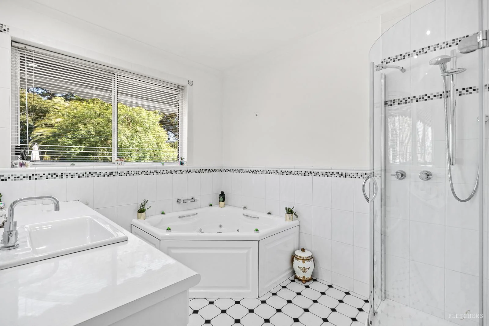 Additional image 8 of 21 Carronvale Road, Mooroolbark VIC 3138