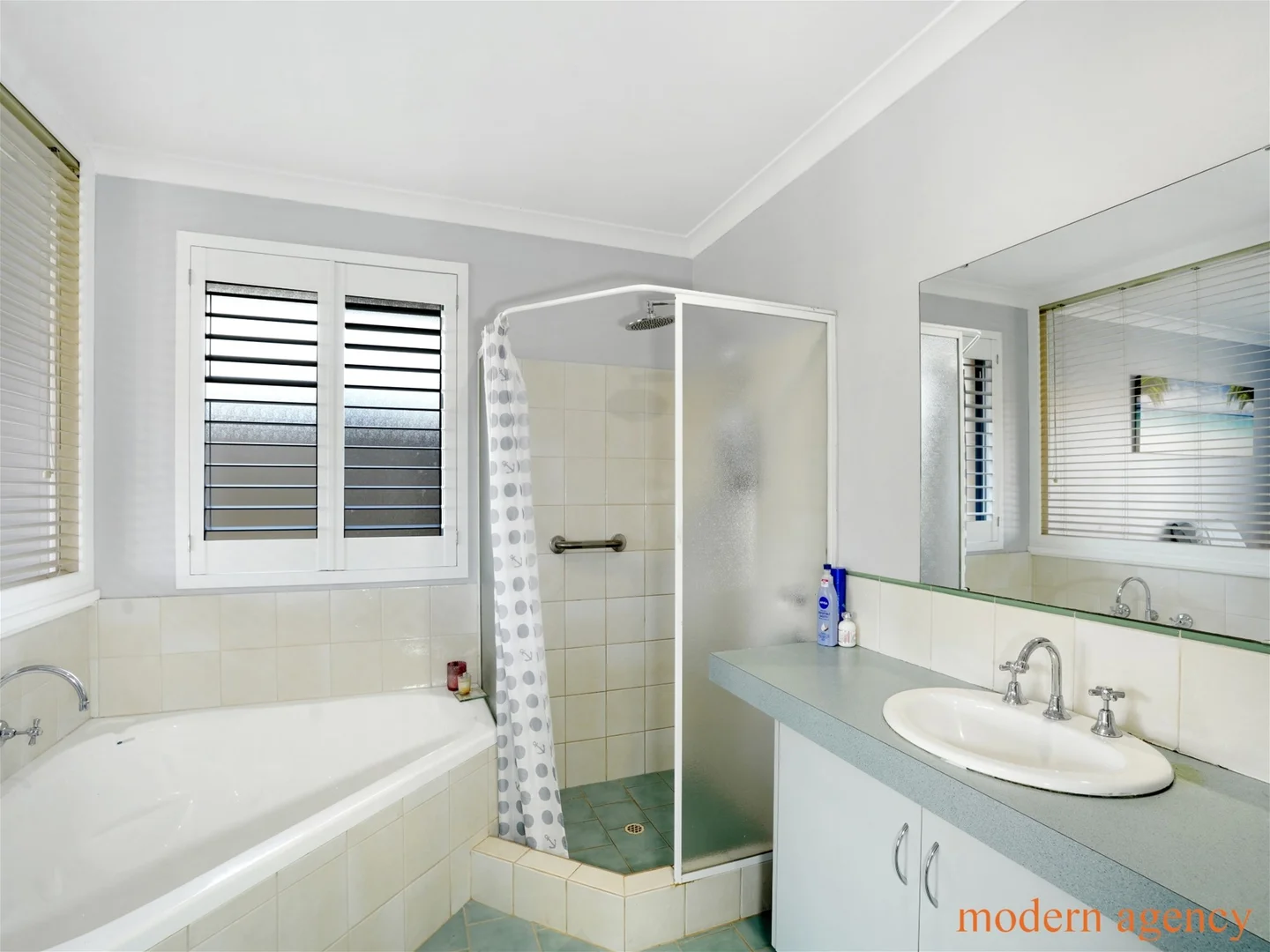 Additional image 7 of 5 Foxglove Avenue, High Wycombe WA 6057