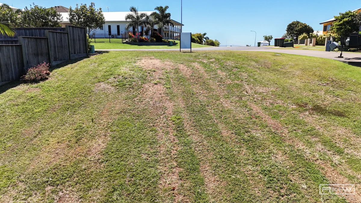 15 Samoa Street, Pacific Heights QLD 4703