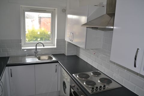 Emmerdale Court, Southampton SO14
