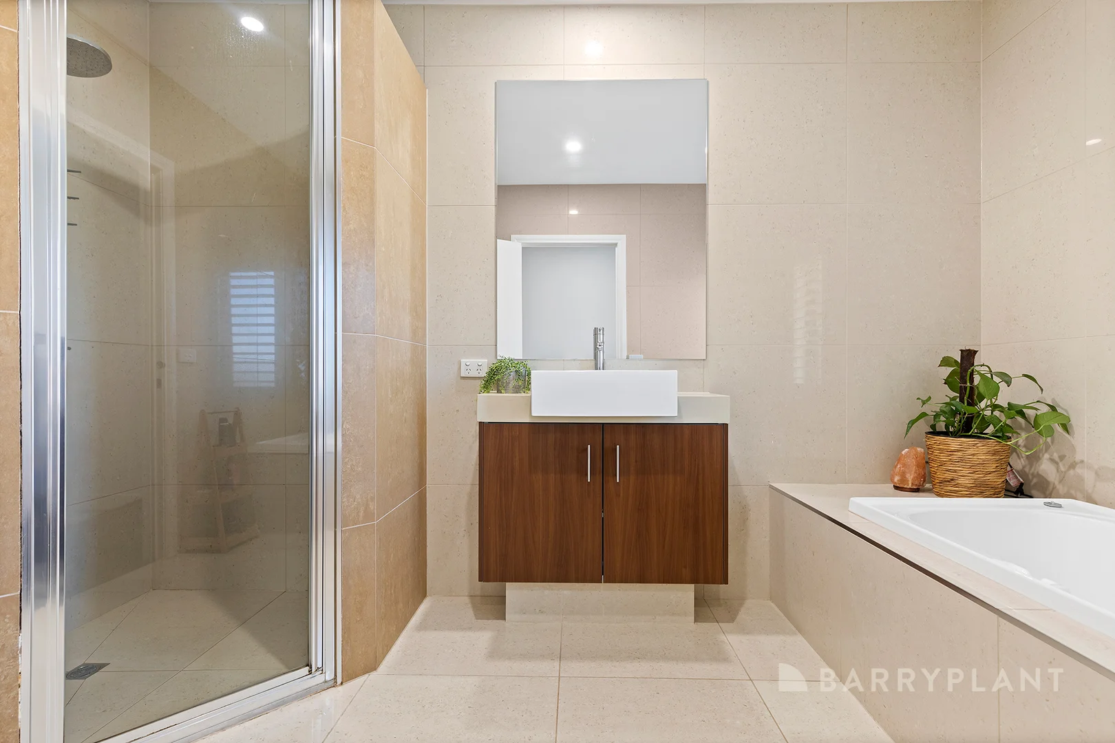 Additional image 8 of 2/37 Clovelly Avenue, Glenroy VIC 3046