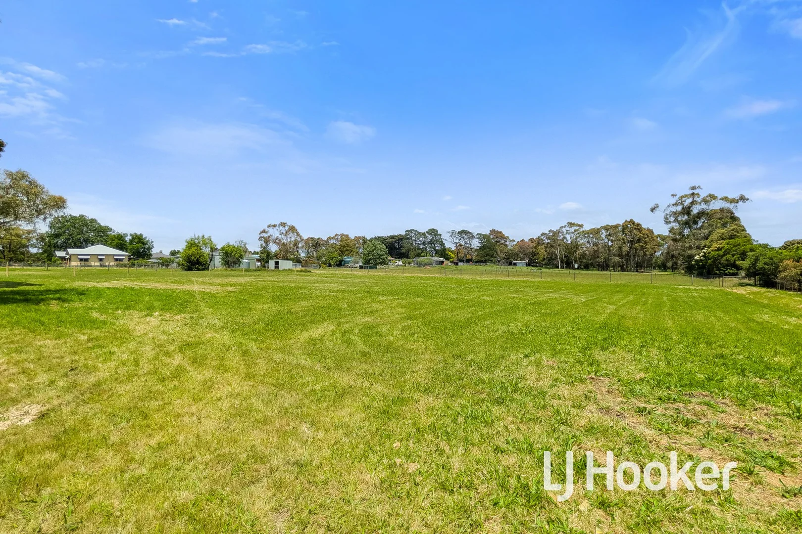 Additional image 7 of 2/31 Wattletree Road, Bunyip VIC 3815