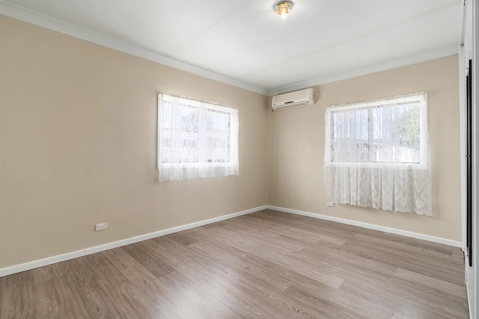 Additional image 9 of 14 Molong Street, Molong NSW 2866