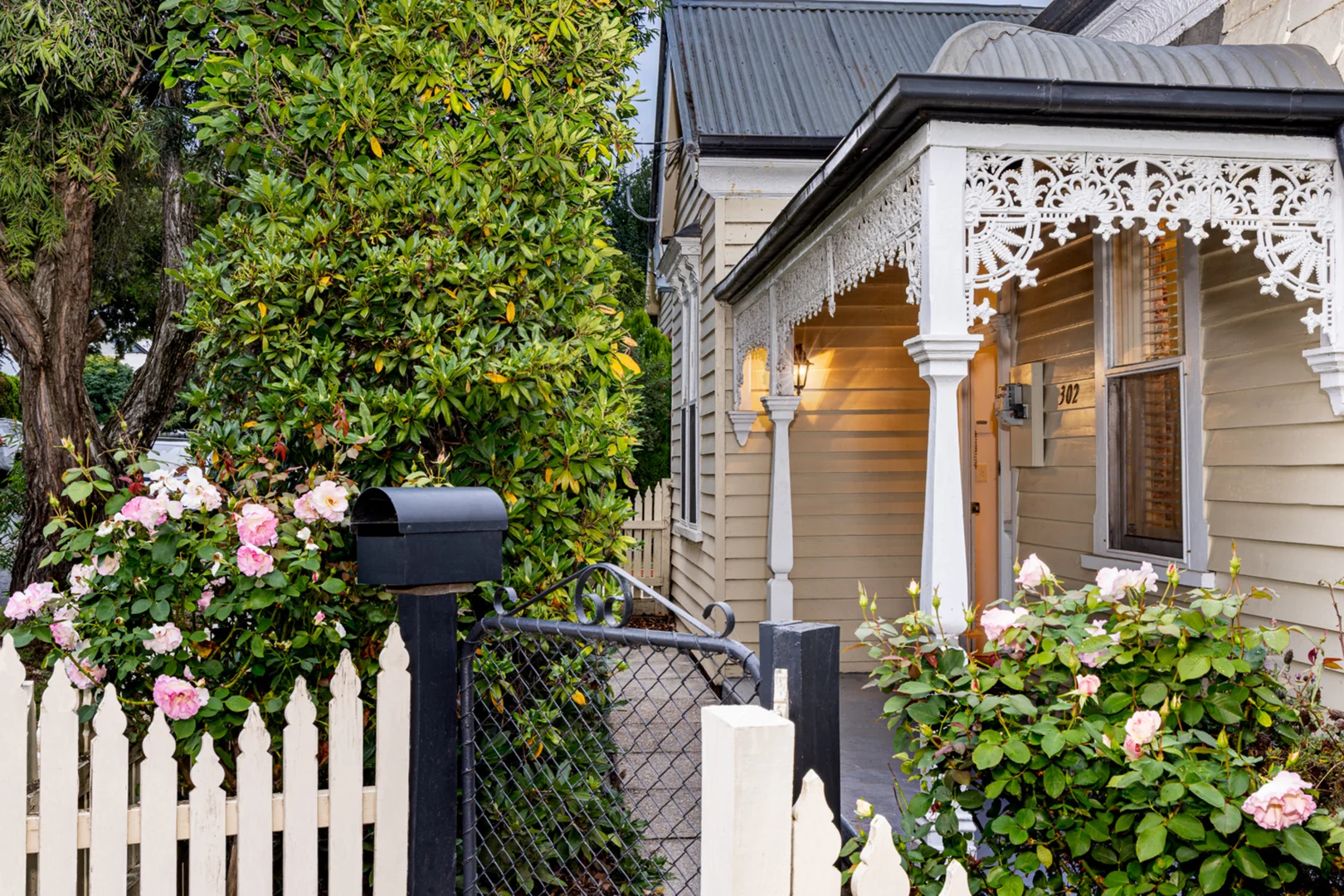 Additional image 2 of 302 Barkly Street, Golden Point VIC 3350