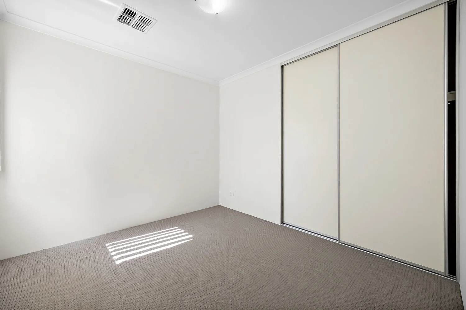 Additional image 16 of 4/10 Duke Street, Bentley WA 6102