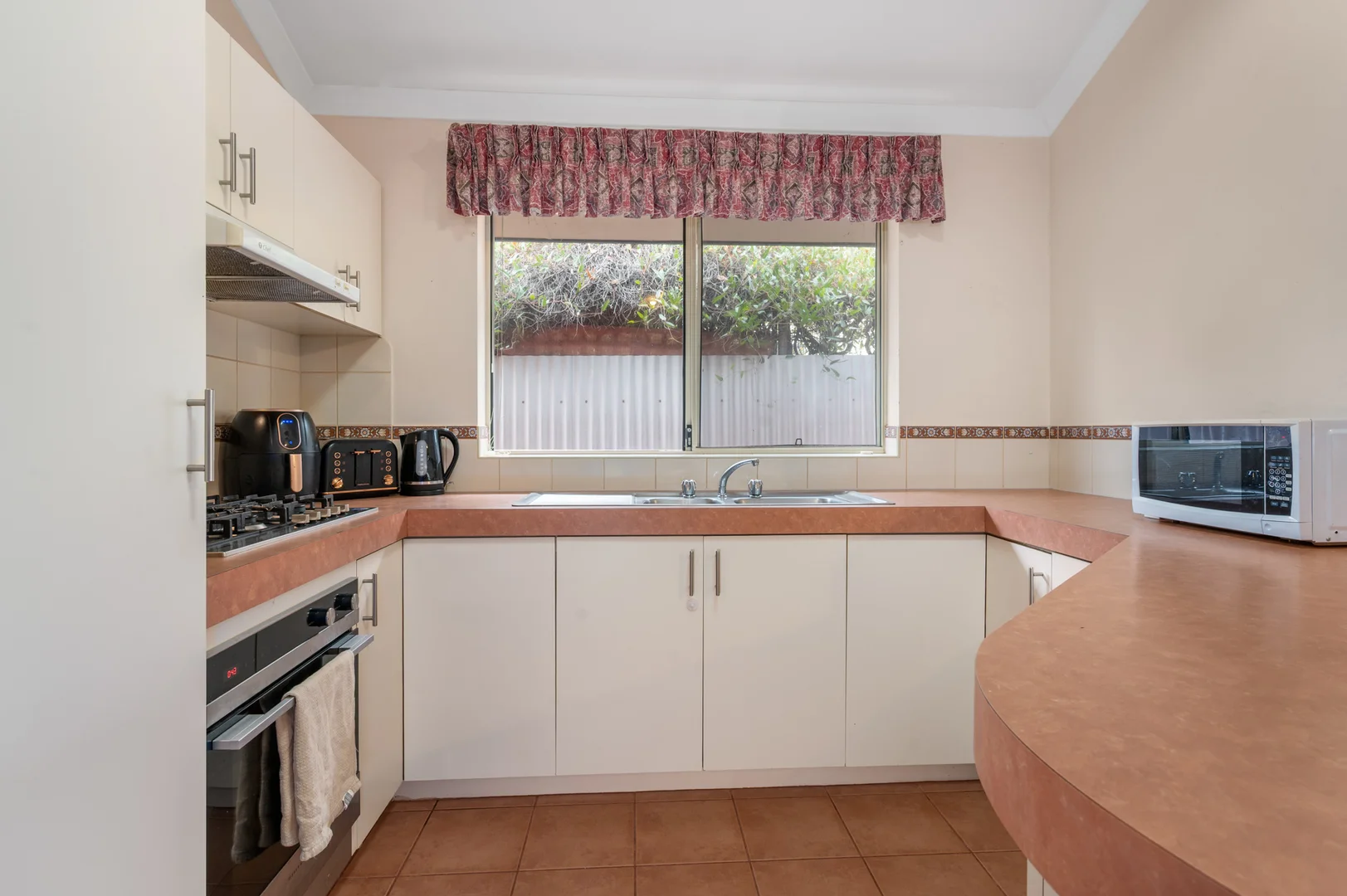 Additional image 6 of 16A Lyall Street, Lamington WA 6430