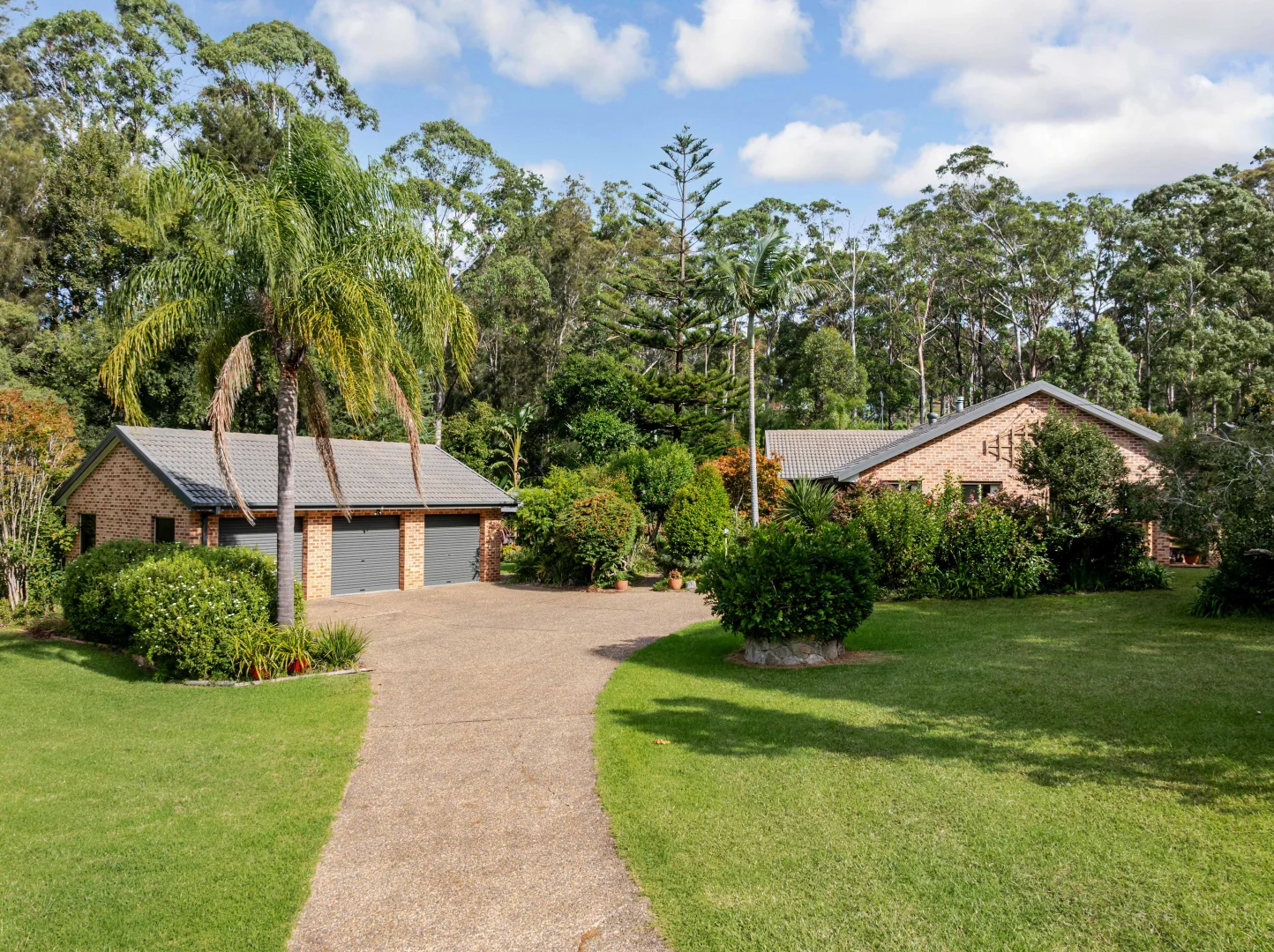 Additional image 2 of 7 Kauzal Crescent, Surf Beach NSW 2536