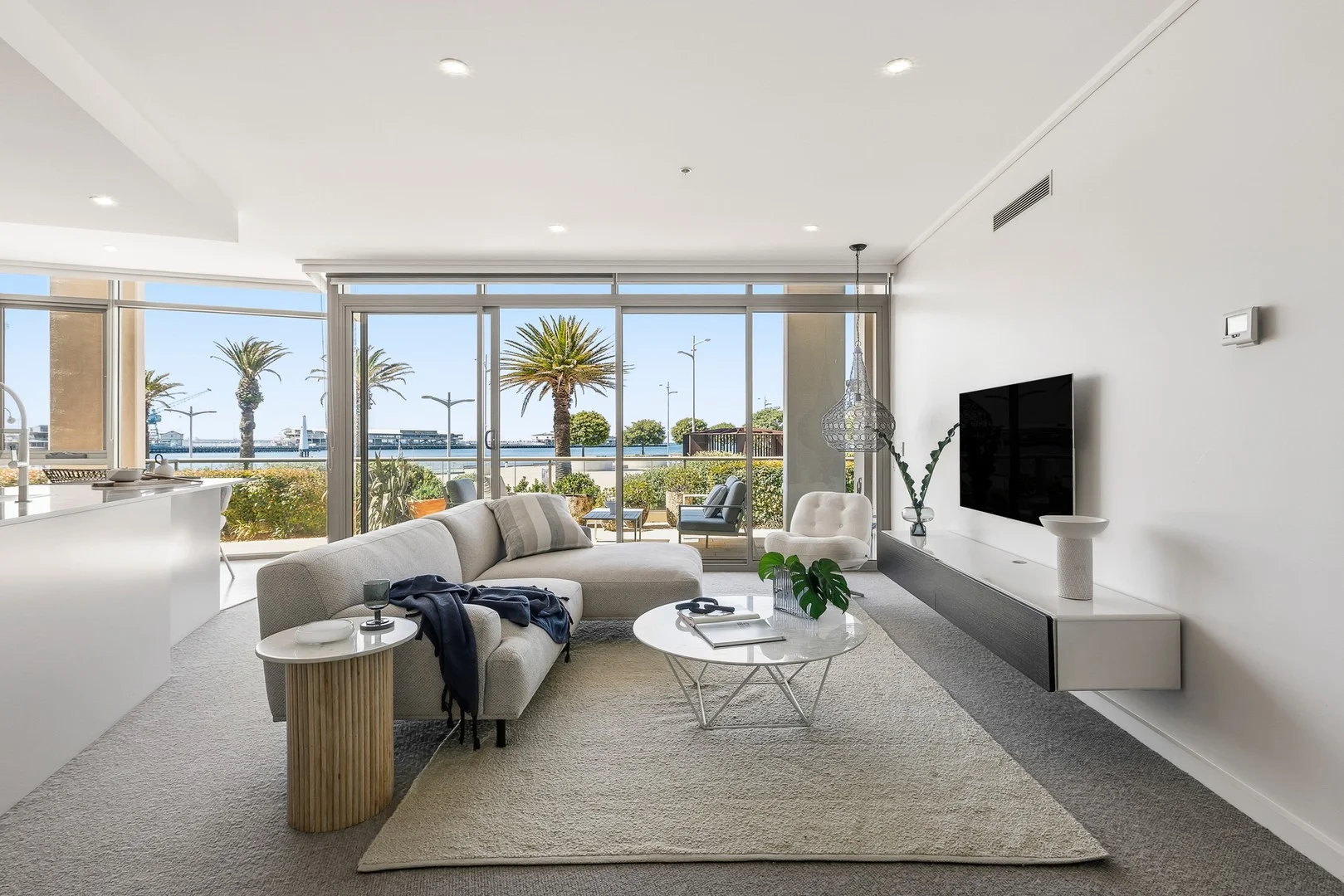 Additional image 2 of 2T0/147 Beach Street, Port Melbourne VIC 3207