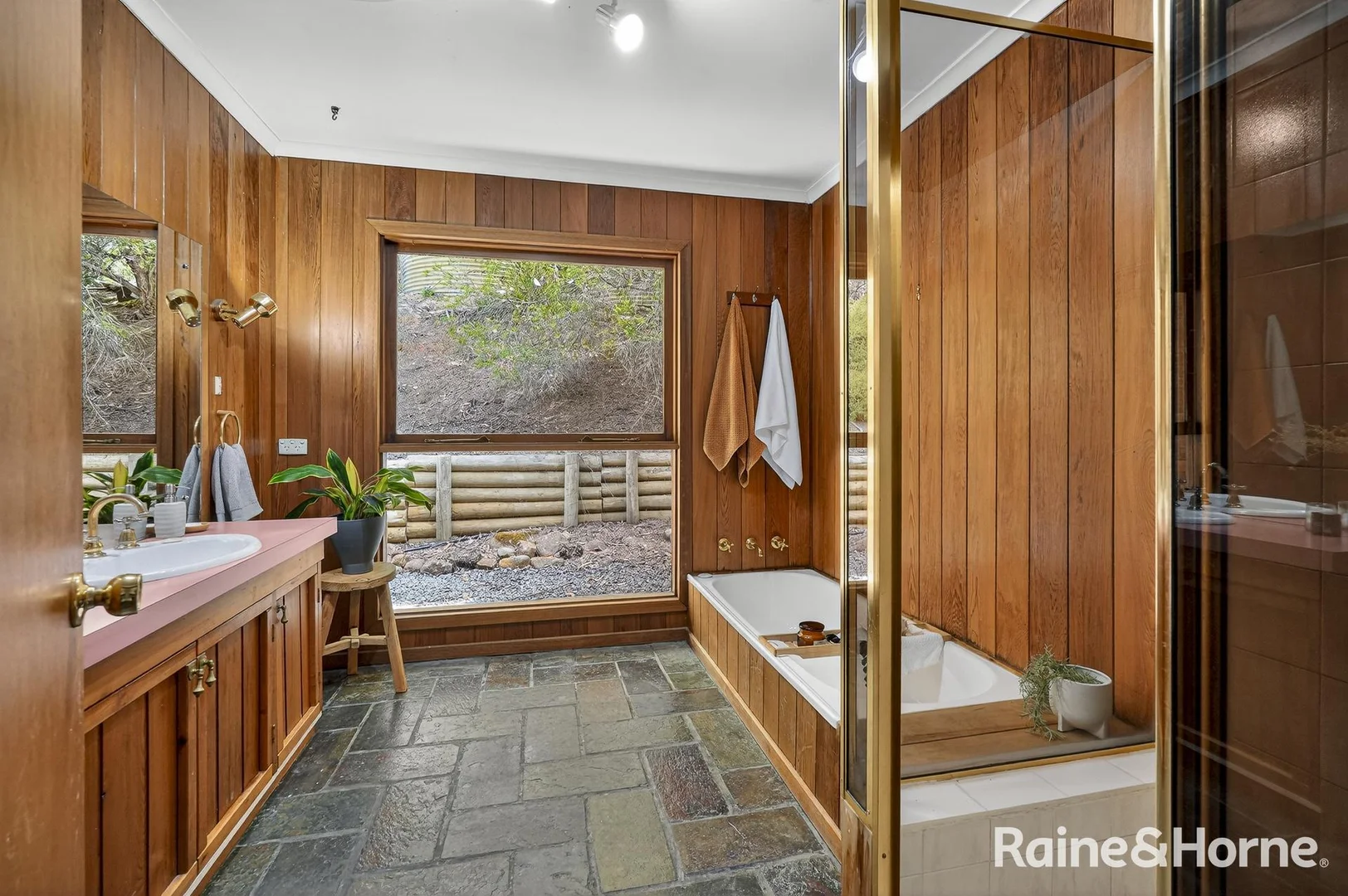 Additional image 26 of 75 Mountain Road, Allens Rivulet TAS 7150