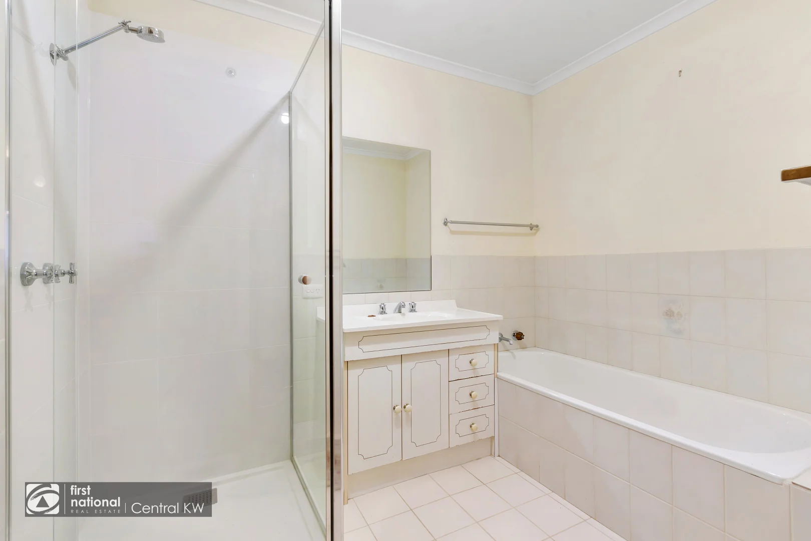 Additional image 9 of Unit 4/10 Ann St, Morwell VIC 3840