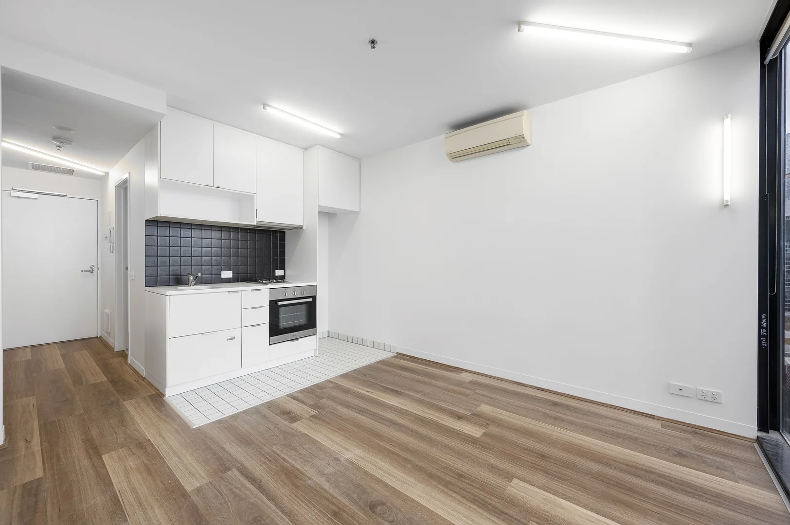 Additional image 2 of 2206/31 A'beckett Street, Melbourne VIC 3000