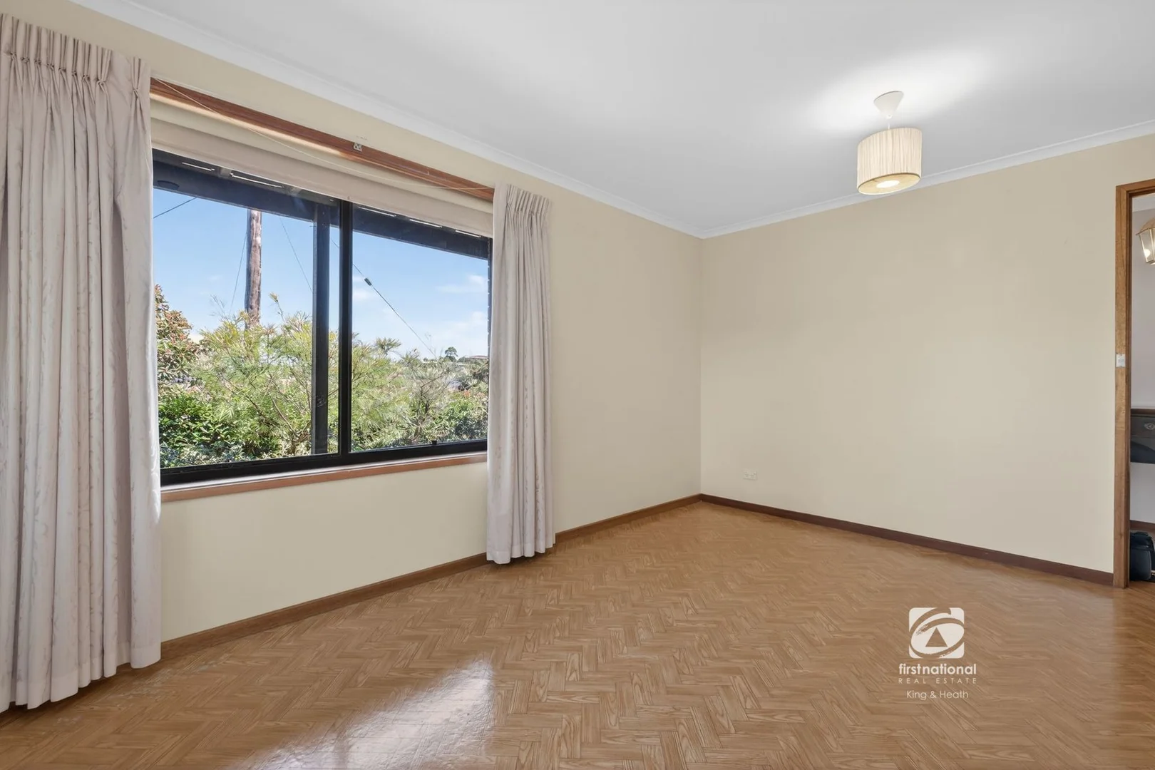 Additional image 14 of 5 Uplands Avenue, Lakes Entrance VIC 3909