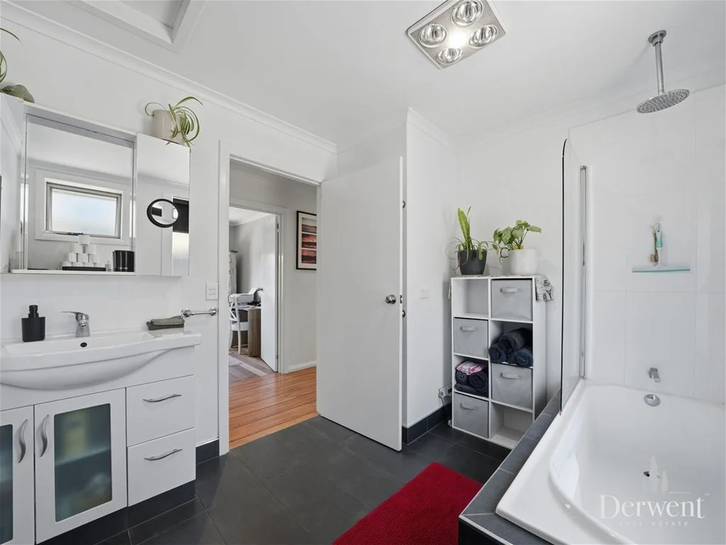 Additional image 24 of 3 Culgoa Street, Mornington TAS 7018