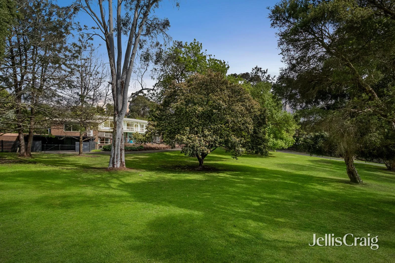 Additional image 16 of 8 Honybun Court, Donvale VIC 3111