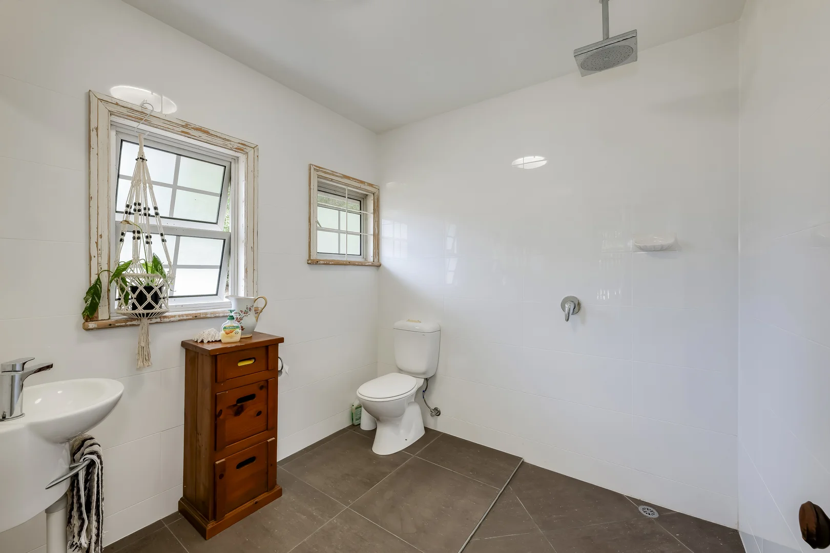 Additional image 27 of 44 Kingfisher Crescent, Moore Park Beach QLD 4670