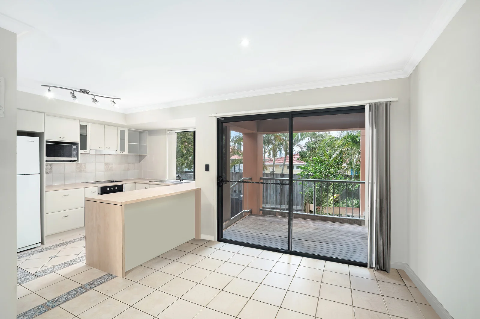 Additional image 4 of 11/20 Fairway Drive, Clear Island Waters QLD 4226