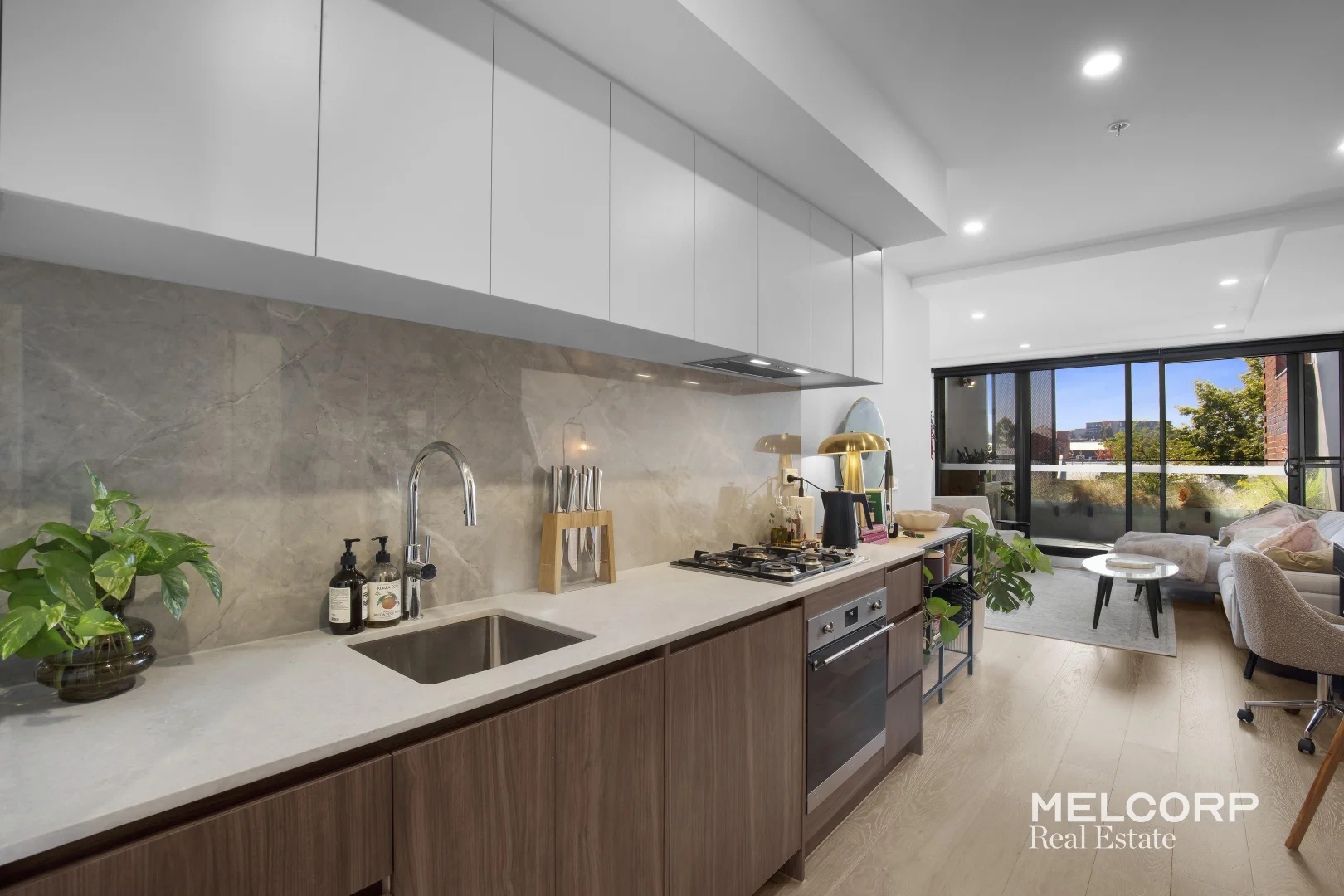Additional image 2 of 204/105 Rosslyn Street, West Melbourne VIC 3003