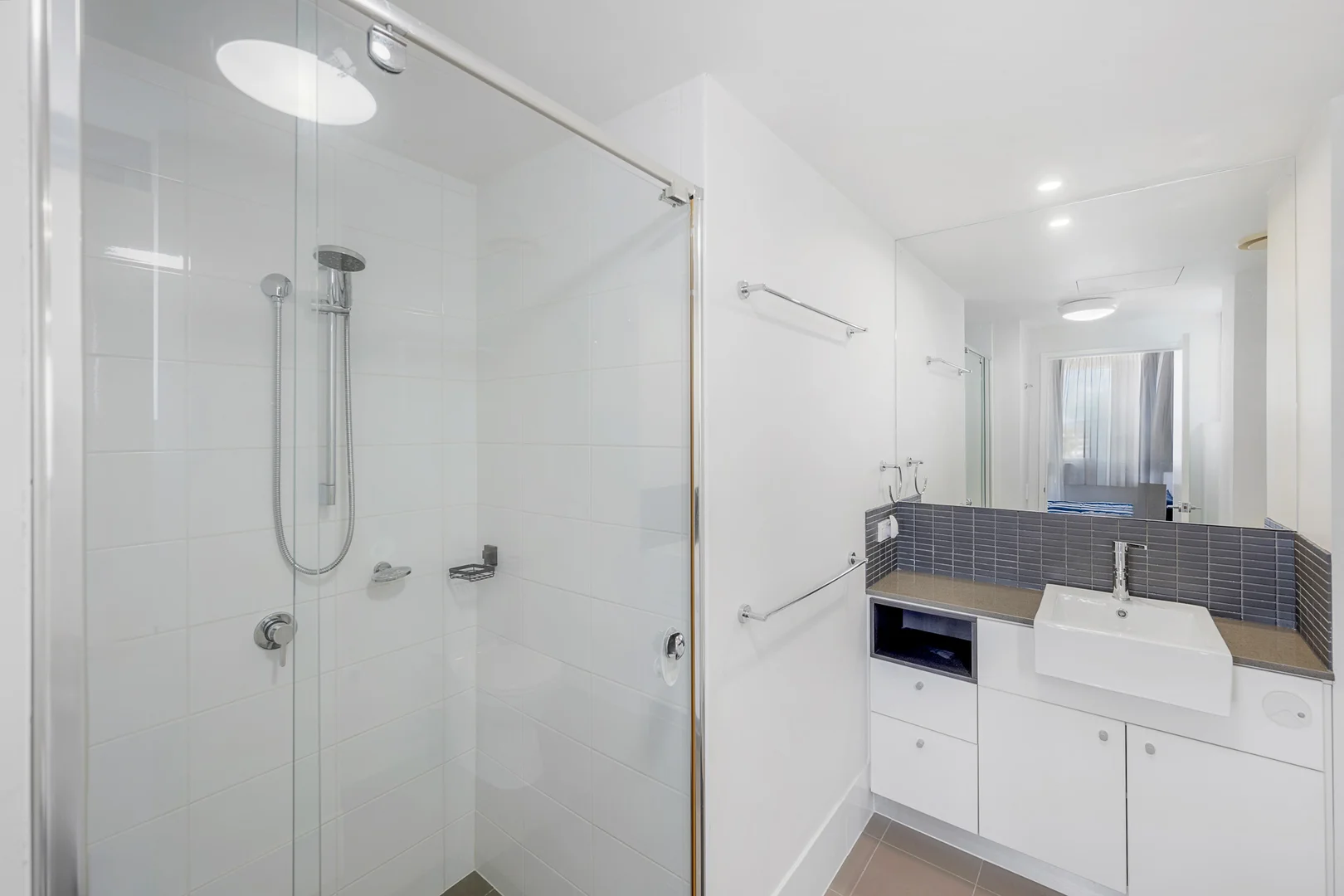 Additional image 7 of 17/30 Goondoon Street, Gladstone Central QLD 4680