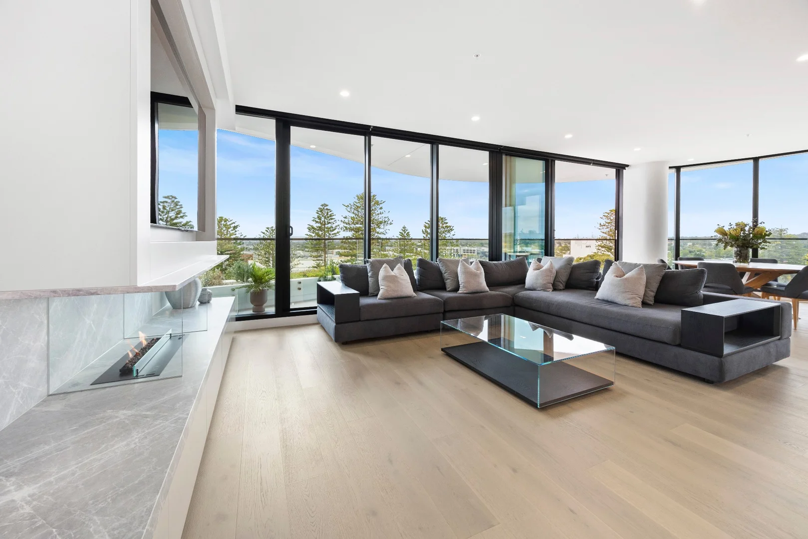 Additional image 3 of 703/1 Plowman Place, Frankston VIC 3199