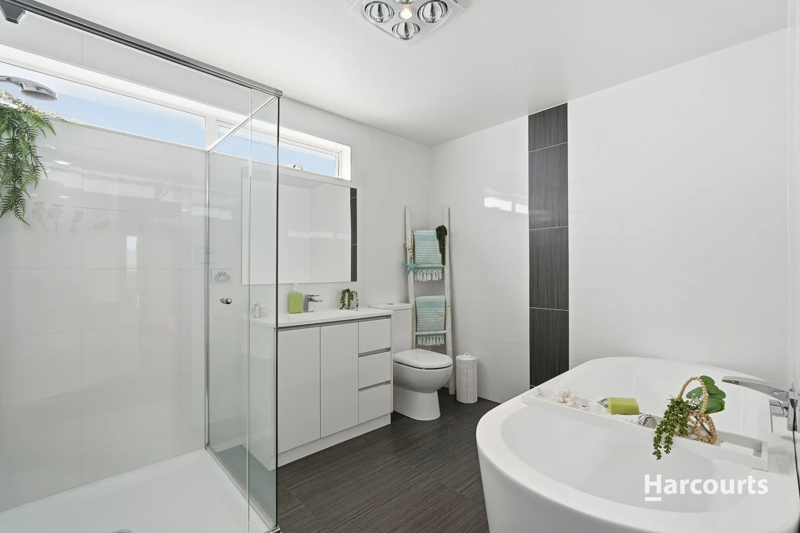 Additional image 21 of 16 Anchorage Court, Tranmere TAS 7018