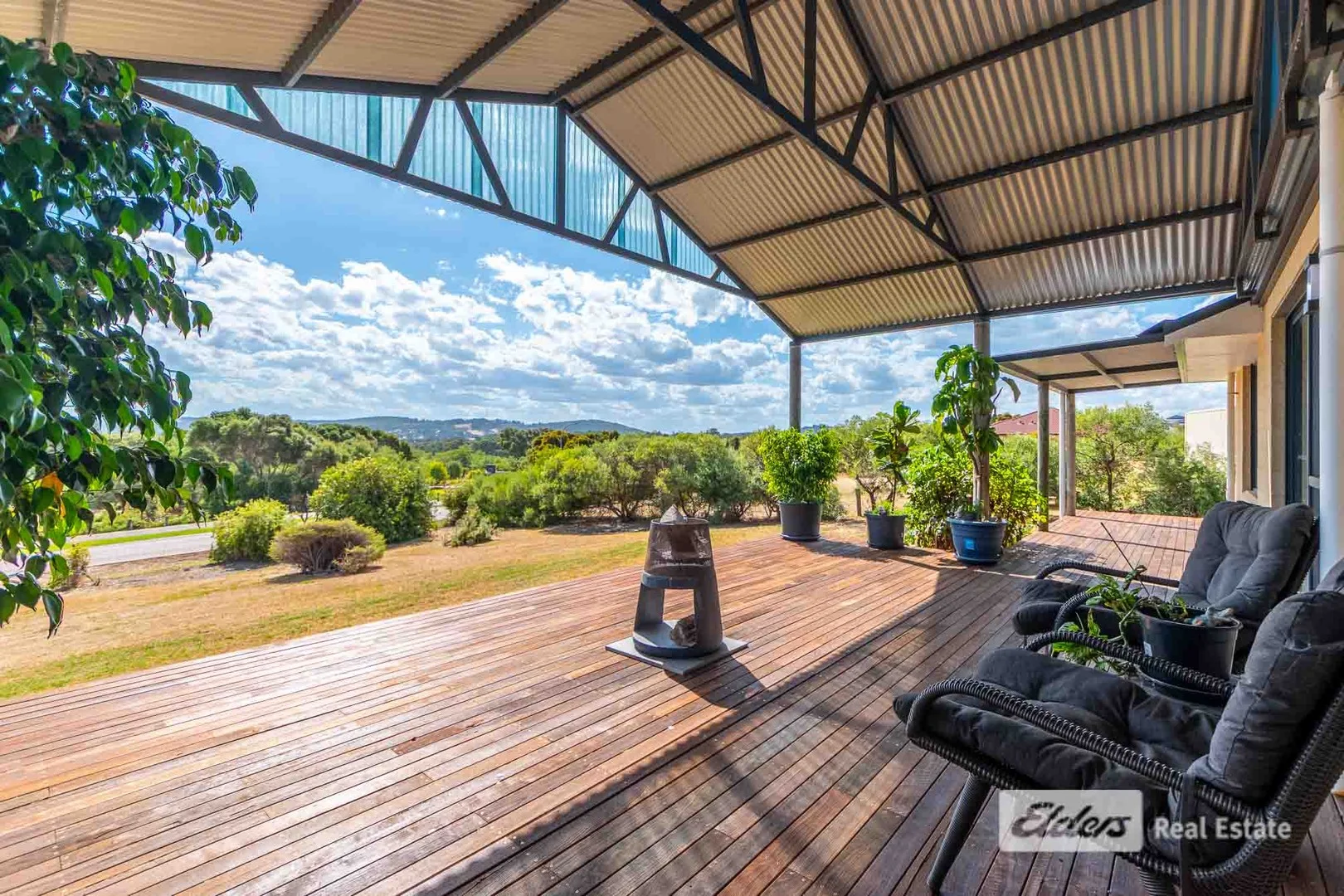 75 Woodward Heights, Hay WA 6333