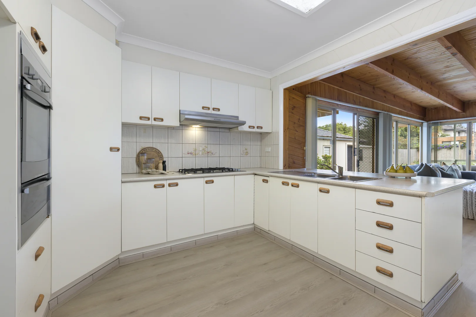 Additional image 6 of 31 Small Road, Bentleigh VIC 3204