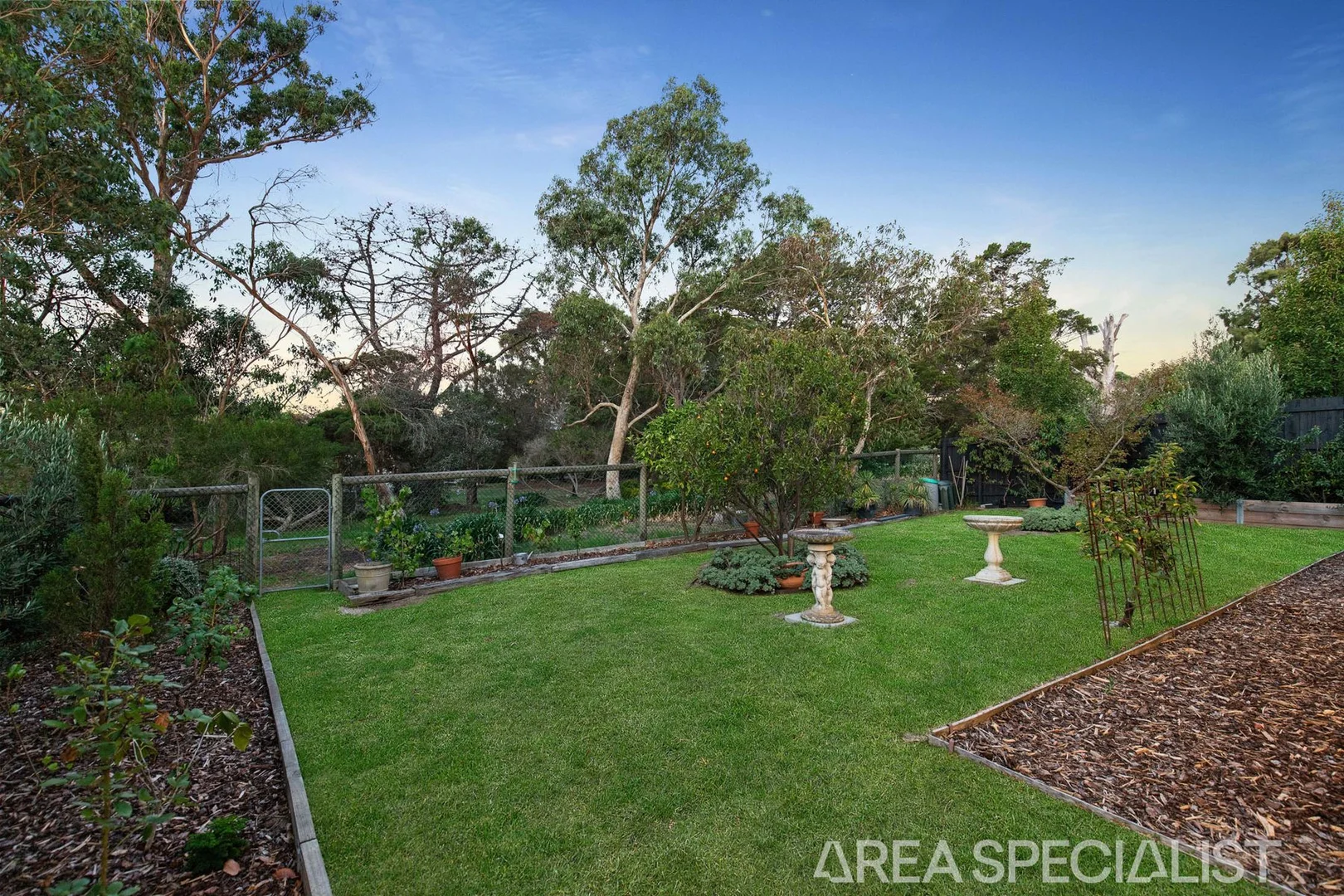 Additional image 31 of 3 Roehampton Crescent, Mount Eliza VIC 3930