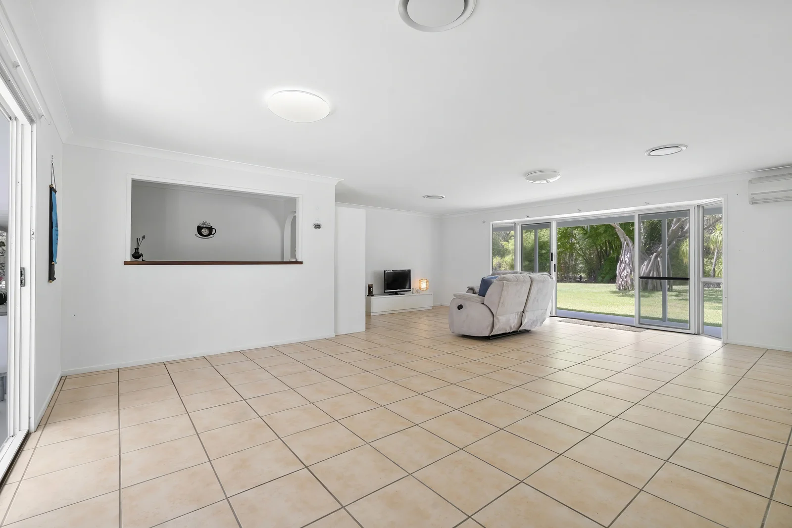 Additional image 8 of 678 McKinnon Drive, Cooroibah QLD 4565