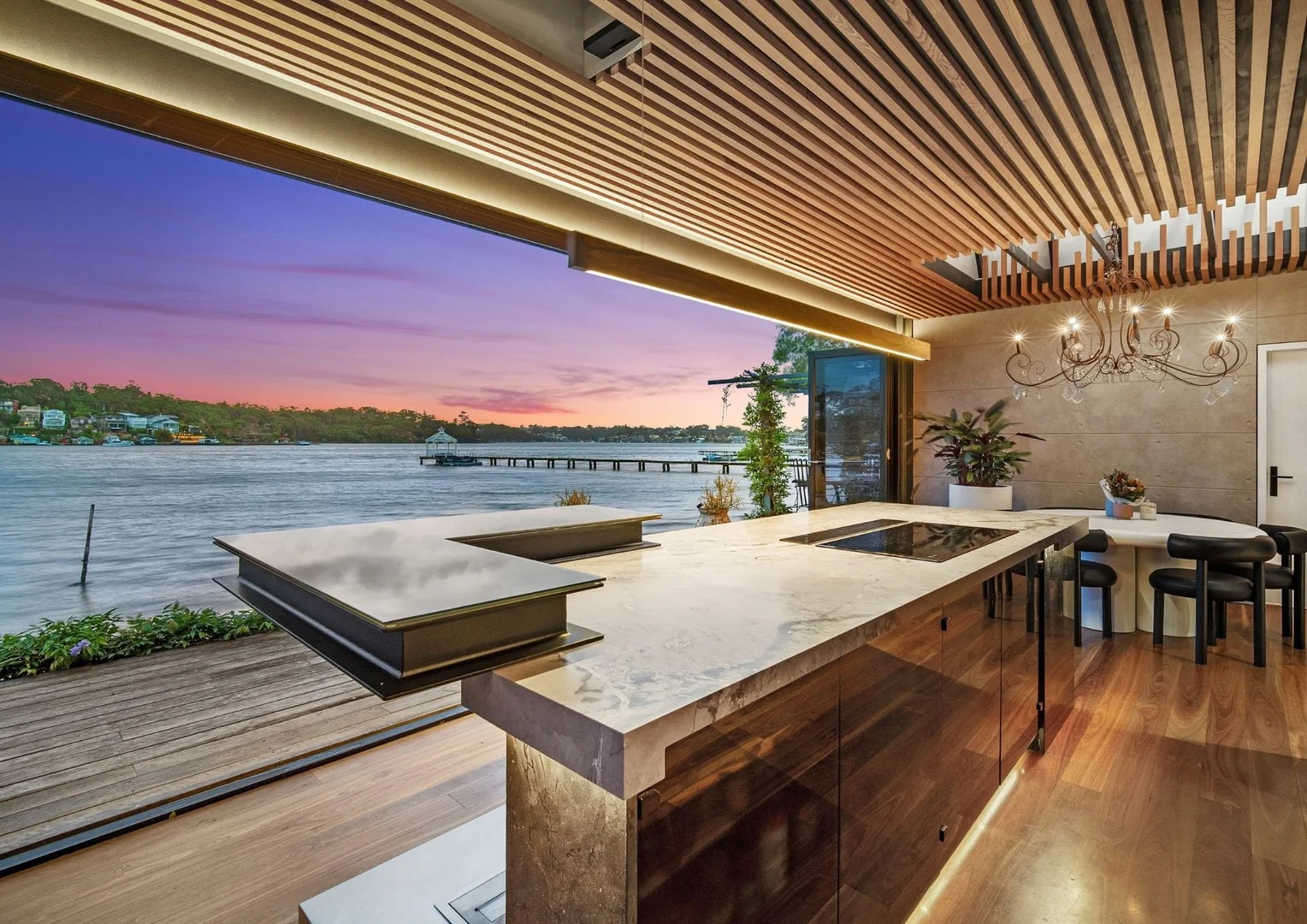 99 Kangaroo Point Road, Kangaroo Point NSW 2224