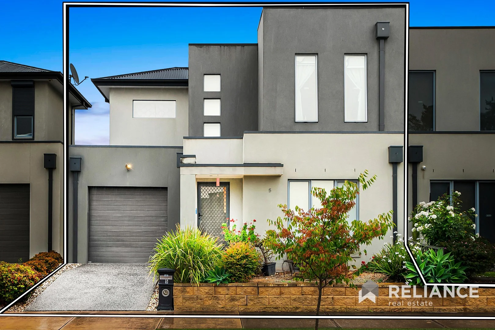 5 Moncrieff Parade, Point Cook VIC 3030
