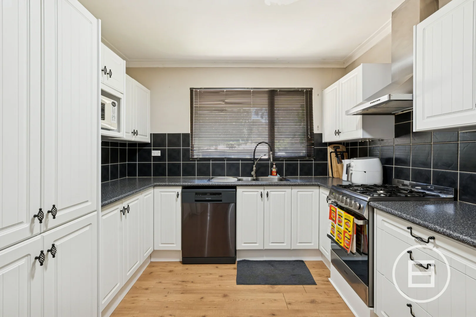 Additional image 2 of 63 Orchid Drive, Roleystone WA 6111