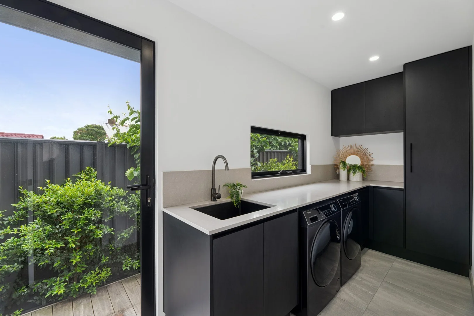 Additional image 22 of 8 Egret Avenue, Burleigh Waters QLD 4220