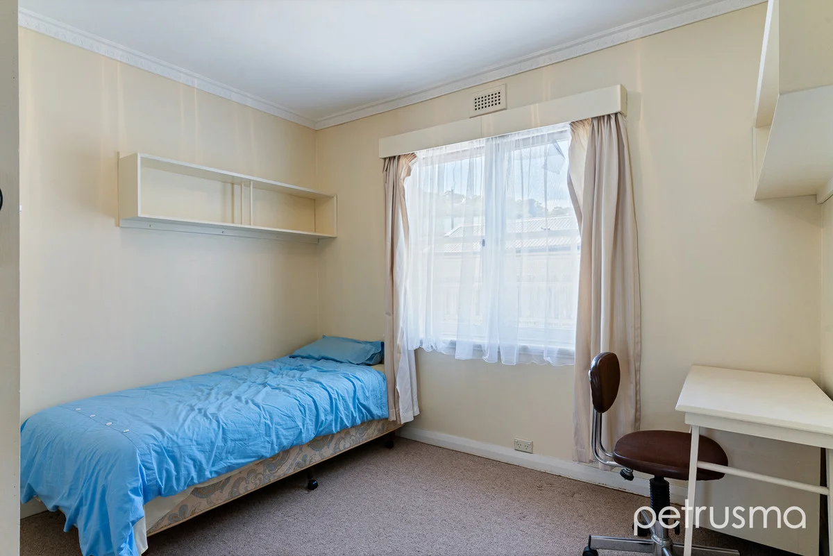 Additional image 19 of 199 Derwent Avenue, Lindisfarne TAS 7015