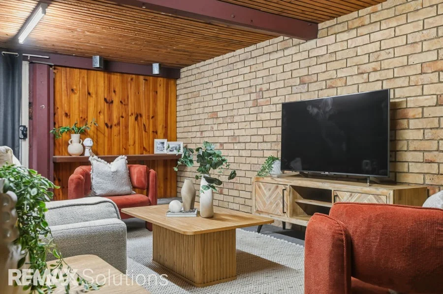 Additional image 19 of 8 Nichols Road, Kippa-Ring QLD 4021