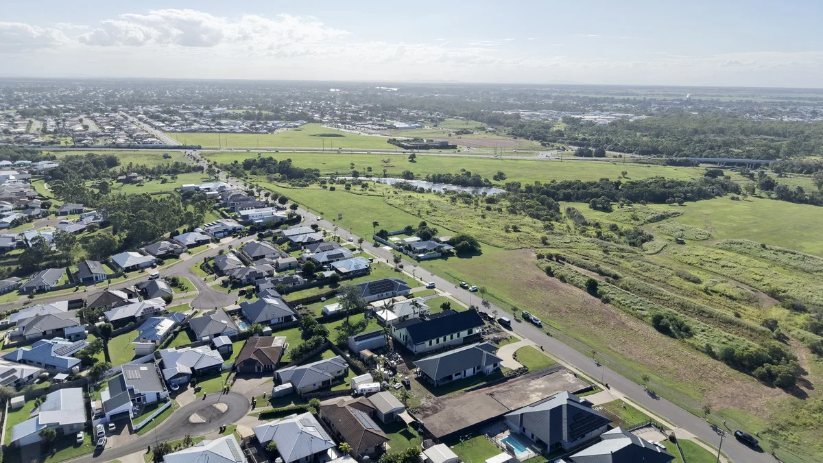 Additional image 7 of 64 Sienna Boulevard, Ashfield QLD 4670