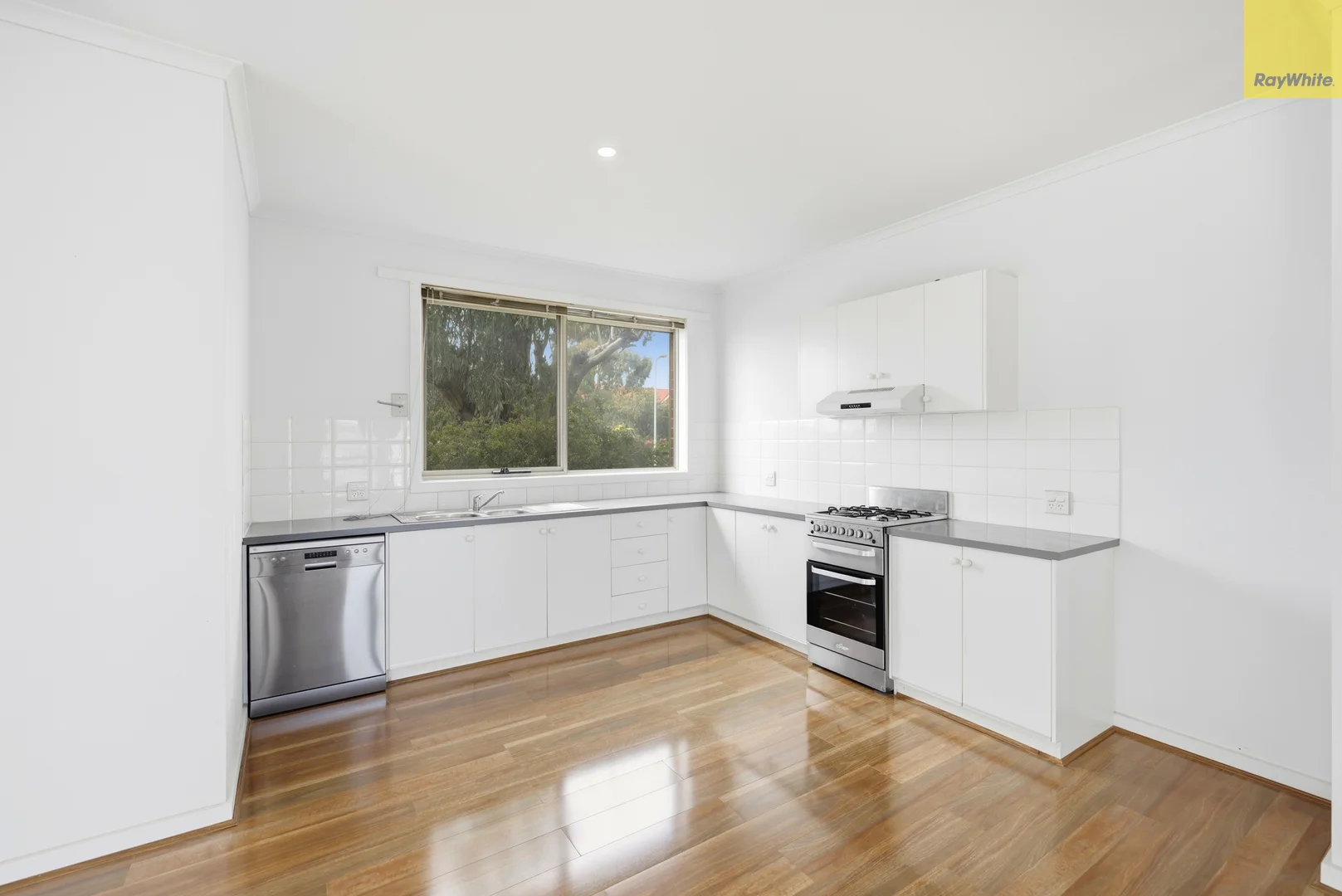 Additional image 24 of 119 Underbank Boulevard, Bacchus Marsh VIC 3340