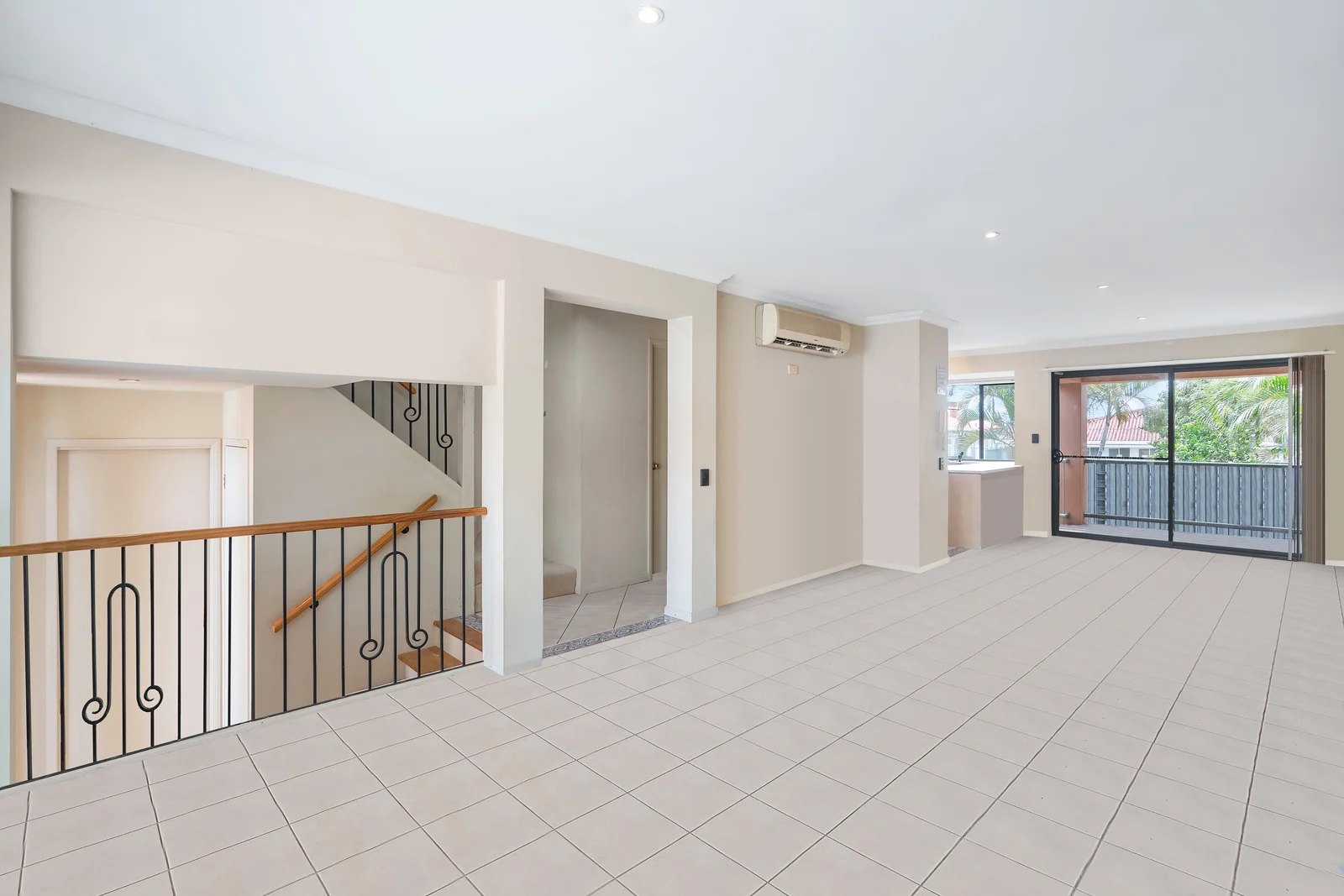 Additional image 5 of 11/20 Fairway Drive, Clear Island Waters QLD 4226