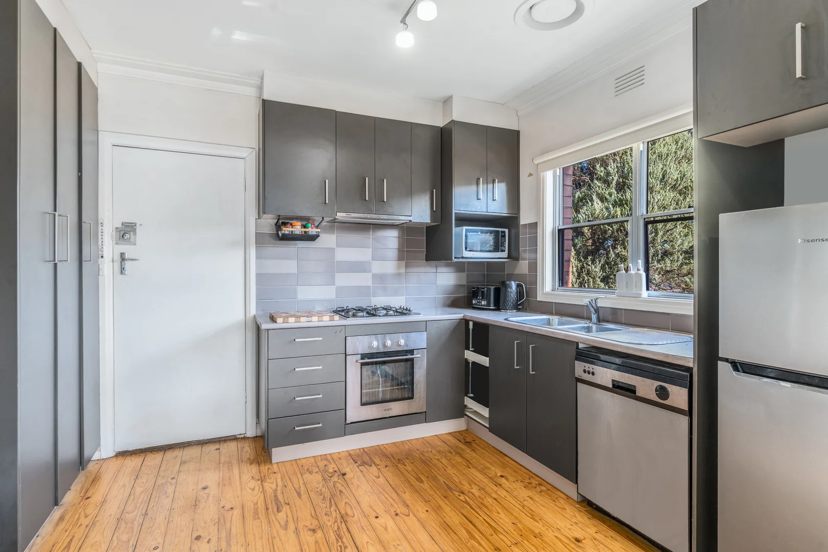 Additional image 6 of 39 Learmouth Street, Belmont VIC 3216