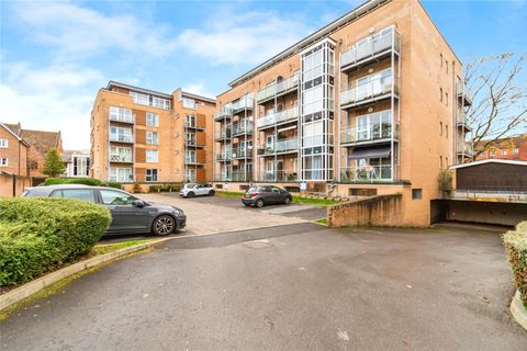 Suttones Place, Banister Park, Southampton, Hampshire SO15